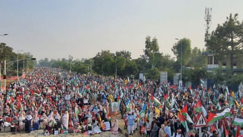 فلسطینیوں کی حمایت میں پاکستانی عوام سڑکوں پر
