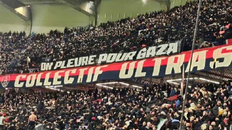Parisdə futbol azarkeşləri Qəzzəli uşaqlar üçün ağladılar
