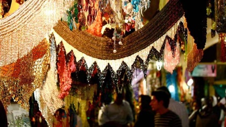 پیاسەیەک بەنێو بازاڕی کوردی دا