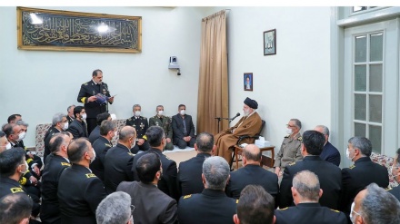 Lider islamske revolucije opisao iransku mornaricu kao veliki potencijal