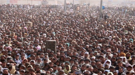 ادامه تحصن معترضان در منطقه چمن