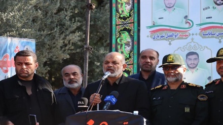 ایرانی جانباز ، دہشت گردوں کو چين سے نہیں بیٹھنے دیں گے: ایرانی وزیر داخلہ