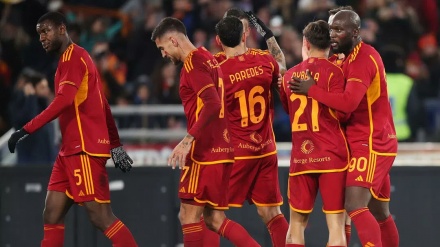 پیروزی تیم فوتبال رم مقابل ناپولی