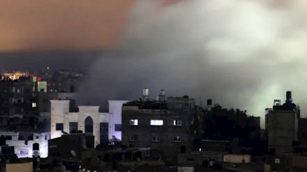 Dhjetëra të vrarë pas bombardimeve izraelite herët në mëngjes në Gaza