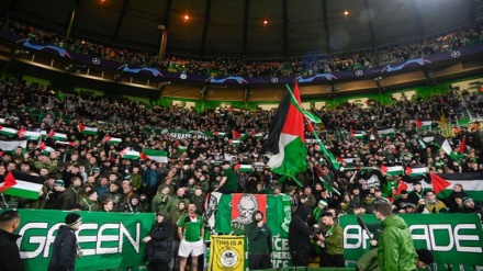 اسکاٹ لینڈ پریمیئر لیگ میں فلسطین کا پرچم لہرایا گیا