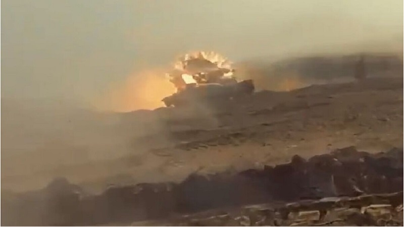 غاصب اسرائیلیوں کی 4 فوجی گاڑیوں کو تباہ کردیا گیا