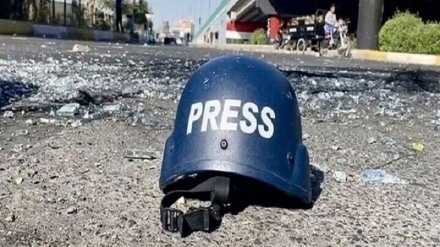 غزہ پٹی پر صیہونی حکومت کے حملے میں ایک اور صحافی شہید، صحافی شہداء کی تعداد 71 ہو گئی
