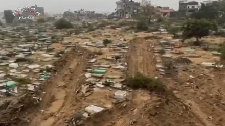 سووکایەتی چەکدارانی زایونیست بە مزگەوت و گۆڕستانەکانی غەززە