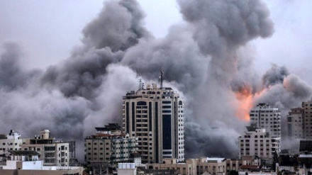 غزہ میں دو اسکولوں پر صیہونی فوجیوں کی بمباری، 50 سے زائد شہید اور متعدد زخمی
