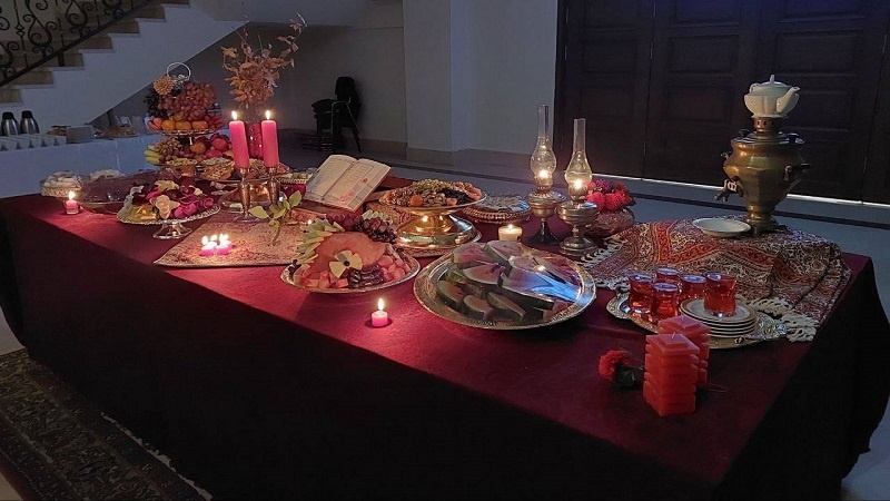 İlin ən uzun gecəsi qədim İran adətləri ilə qeyd olunur