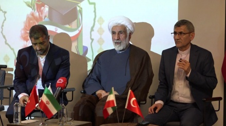 İİR-nın istanbul konsulluğu iranlı tələbələr ilə görüş təşkil edib