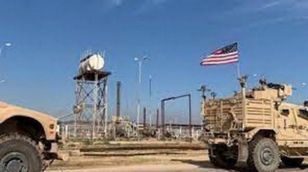 شام میں غاصب امریکہ کے فوجی اڈے پر شدید میزائل حملے