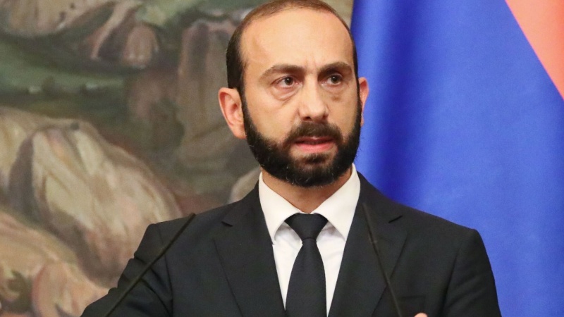 Mirzoyan: Bakı Ermənistanın suverenliyinə meydan oxuyur 