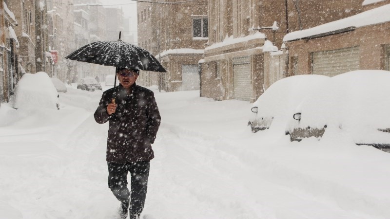 بارینی قورسی بەفر لە پارێزگای ئەردەبیلی ئێران