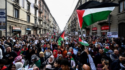 اٹلی میں فلسطینی عوام کی حمایت میں زبردست مظاہرہ (ویڈیو) 