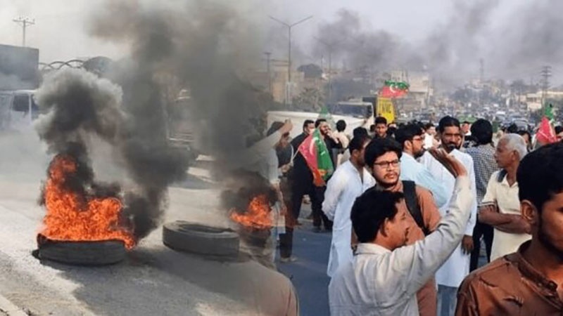 ارکان سندھ اسمبلی کی حلف برداری کے موقع پر شیلنگ، لاٹھی چارج  اور گرفتاریاں 