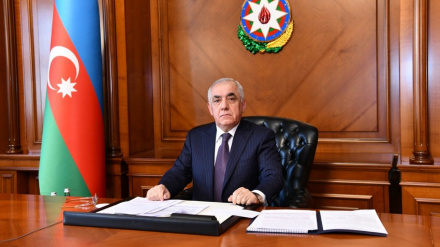 Deputat baş nazirdən ona aid olmayanı istəyib