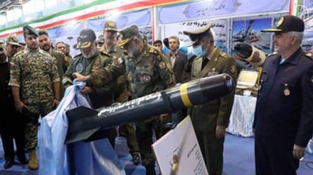 ایران: جدید فوجی ڈرون  اور قدر 29 میزائل کی رونمائی