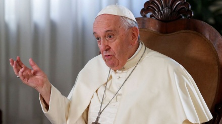 پاپ فرانسیس داوای دامەزرانی ئاگربڕی خێرا لە غەززەی کرد