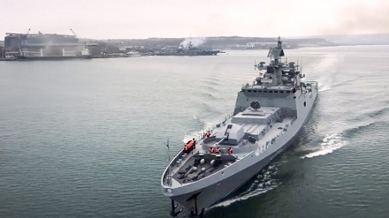 دو روسی بحری جہازوں کو نشانہ بنایا گيا: یوکرین کا دعوی