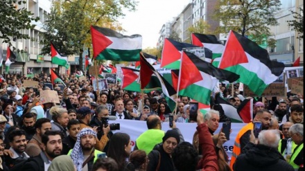 ڈنمارک کے دارالحکومت کوپن ہیگن میں فلسطین کی حمایت میں مظاہرے (ویڈیو) 