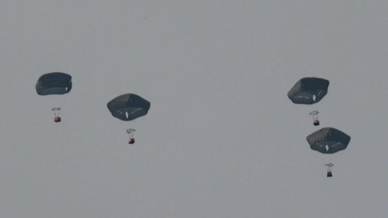 سی ئین ئین:١٥کوژراووبرینداربەهۆی هاوێشتنی یارمەتیەکانی ئەمریکا لە غەززە؛پینتاگون ڕەتی کردەوە