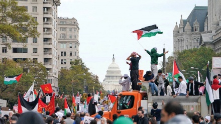 دژایەتی زۆرتر لە سەدی پەنجای ئەمریکیەکان لەگەڵ بەڕێکرانی چەک وچۆڵ بۆ تلاویڤ
