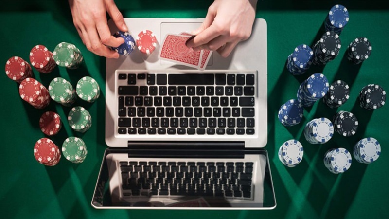 İngiltərənin ən böyük onlayn qumar və mərc oyunları şəbəkəsi saxlanılıb