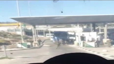 بیت المقدس، شہادت پسندانہ کارروائی، 2 صیہونی فوجی زخمی+ ویڈیو