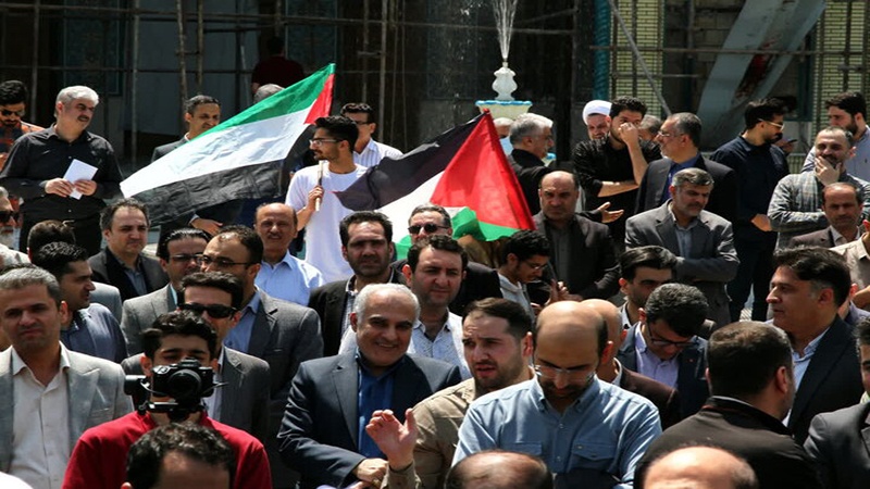 ایرانی طلباء و طالبات فلسطینیوں اور امریکی طلبہ تحریک کی حمایت میں میدان میں آ گئے