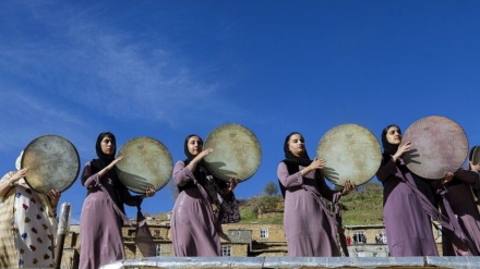 Cejna Awaza Hezar-Defê li Kurdistanê