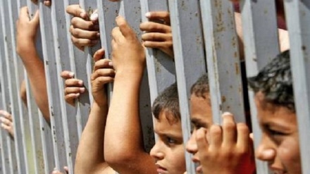 اسرائیلی جیلوں میں سیکڑوں فلسطینی بچے قید 