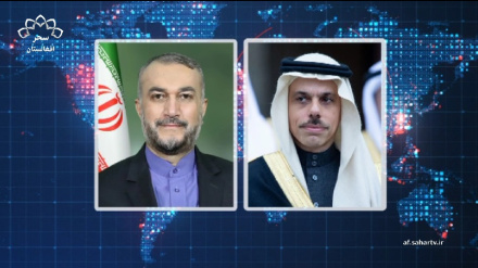 گفتگوی تلفونی وزیر خارجه ایران با همتایان منطقه ای