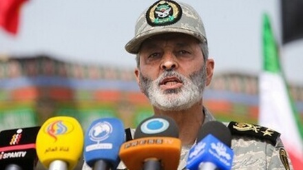 صیہونی دشمن کو ایران کا سخت انتباہ، ایران کی فوج کے کمانڈر جنرل عبدالرحیم موسوی