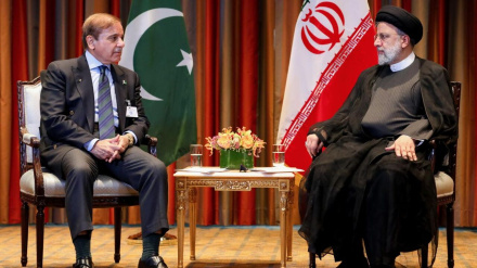 سفر رئیس جمهور ایران در راس یک هیات بلندپایه سیاسی-اقتصادی به پاکستان 