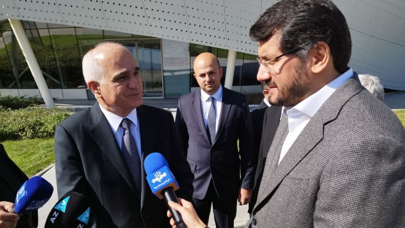 Şahin Mustafayev və Mehrdad Bəzrpaş arasında telefon danışığı olub 