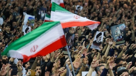 بەشداری کاربەدەستانی وڵاتانی جۆربەجۆر لە ڕیوڕەسمی ماڵاوایی لە شەهیدانی خزمەت