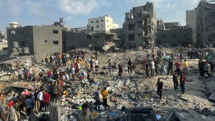 غزہ پر صیہونی فوجیوں کی بمباری جاری، درجنوں فلسطینی شہری شہید اور زخمی 