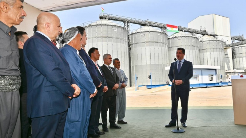 مسرور بارزاني يعلن تقدم المحادثات مع بغداد بشأن استلام القمح
