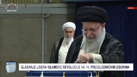 Lider Islamske revolucije glasao na 14. predsjedničkim izborima