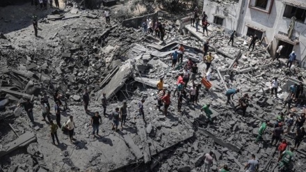 İsrail’in Gazze’deki Pazar Yerine Saldırısında 10 Kişi Hayatını Kaybetti