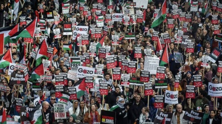دنیا کے کئی ممالک میں مظاہرے، امریکی سفیر کو ملک بدر کرنے کا مطالبہ