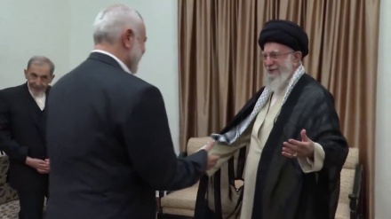 Rəhbər ilə şəhid Həniyənin son görüşü