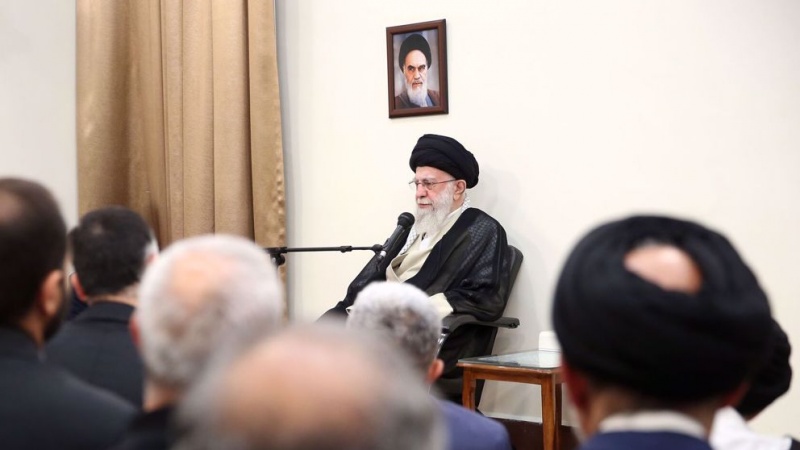 Vrhovni iranski lider: Izlaznost birača je „kičma“ Islamske Republike