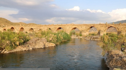 Qiraxa Çemê Arazê li Parêzgeha Azerbaycana Rojhilat