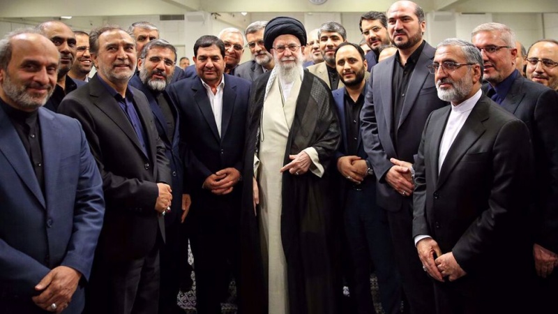 Ajetullah Hamenei: Predsjednik Raisi predvodio je vladu nade i marljivog rada
