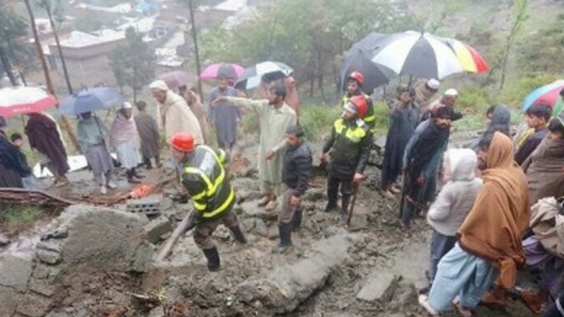 پاکستان؛ مٹی کا تودہ گرنے سے بارہ افراد ہلاک