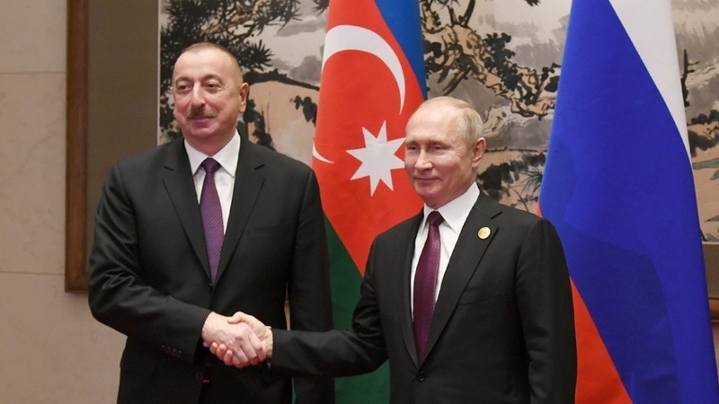 Putin və Əliyev şəxsi əlaqələri davam etdirmək barədə razılıq əldə ediblər