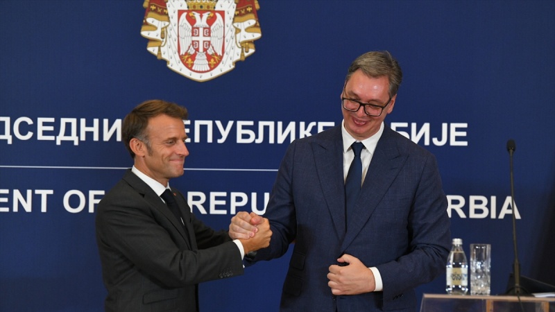 Makron nakon sastanka s Vučićem: 