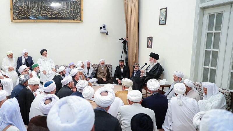 Vrhovni iranski lider naglasio značaj islamskog jedinstva